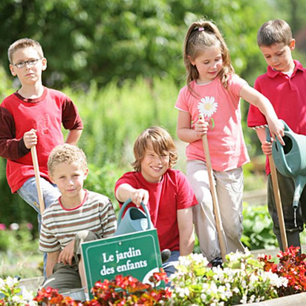 Colo jardinier en herbe Colo jardinier en herbe